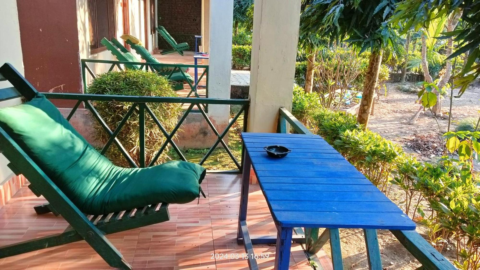 Hotel Butterfly - Peaceful Garden For Nature Lovers ソーラハ エクステリア 写真
