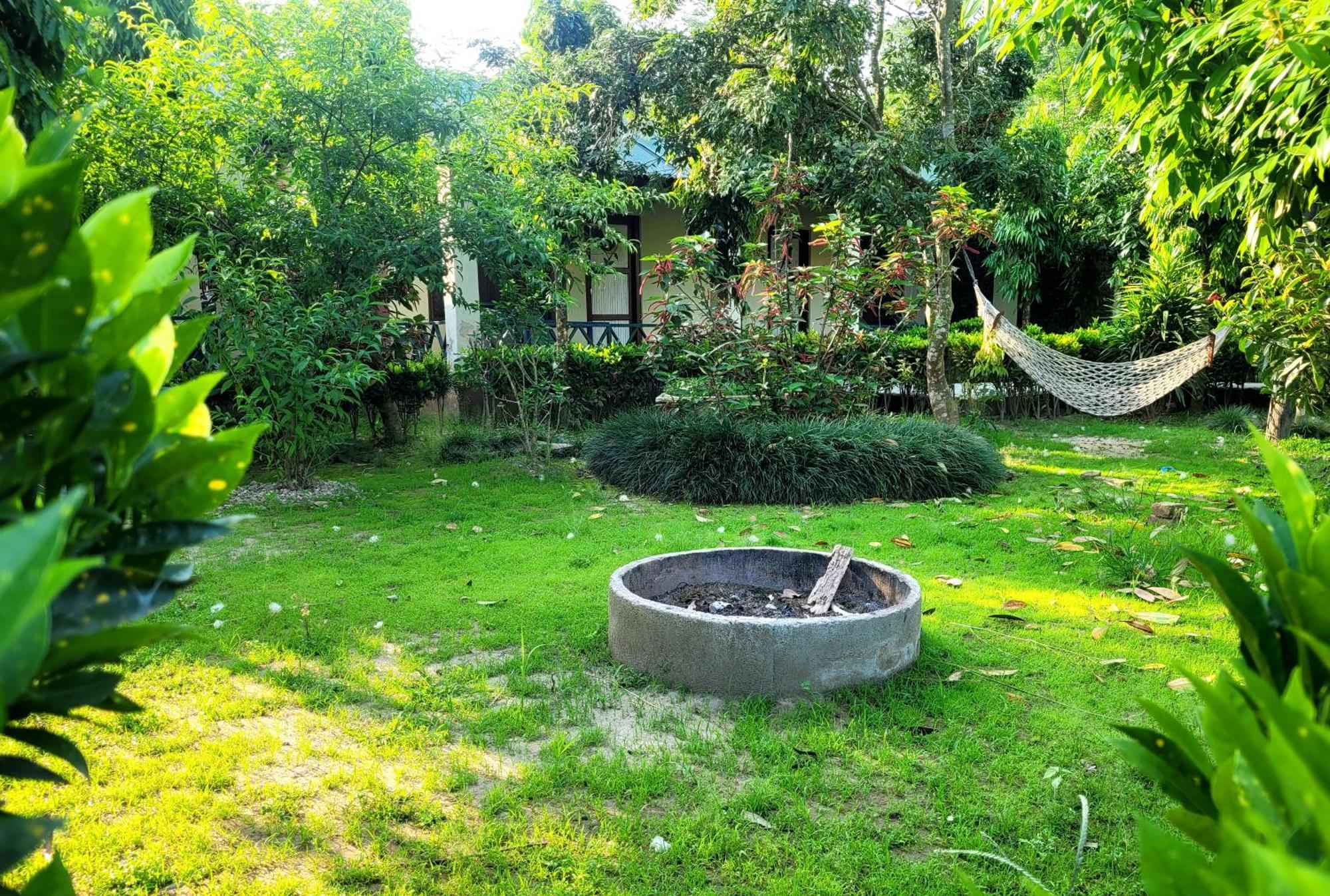 Hotel Butterfly - Peaceful Garden For Nature Lovers ソーラハ エクステリア 写真